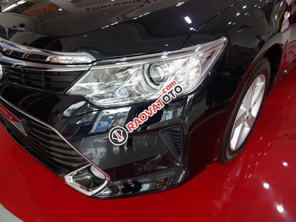 Bán ô tô Toyota Camry 2.5Q AT đời 2017, màu đen-1