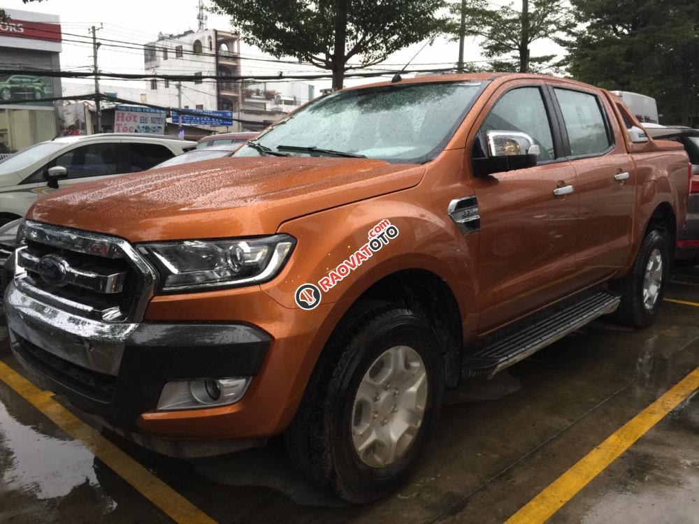 Cần bán Ford Ranger XLT 4x4_MT sản xuất 2017, màu cực lạ xe nhập, giá chỉ 790 triệu-1