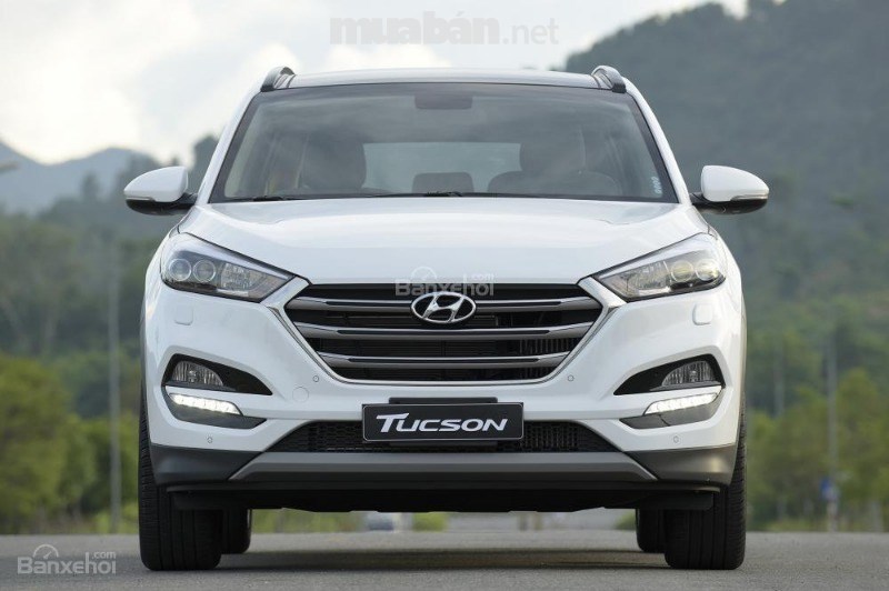 Cần bán xe Hyundai Tucson 2017, màu trắng, nhập khẩu nguyên chiếc-0