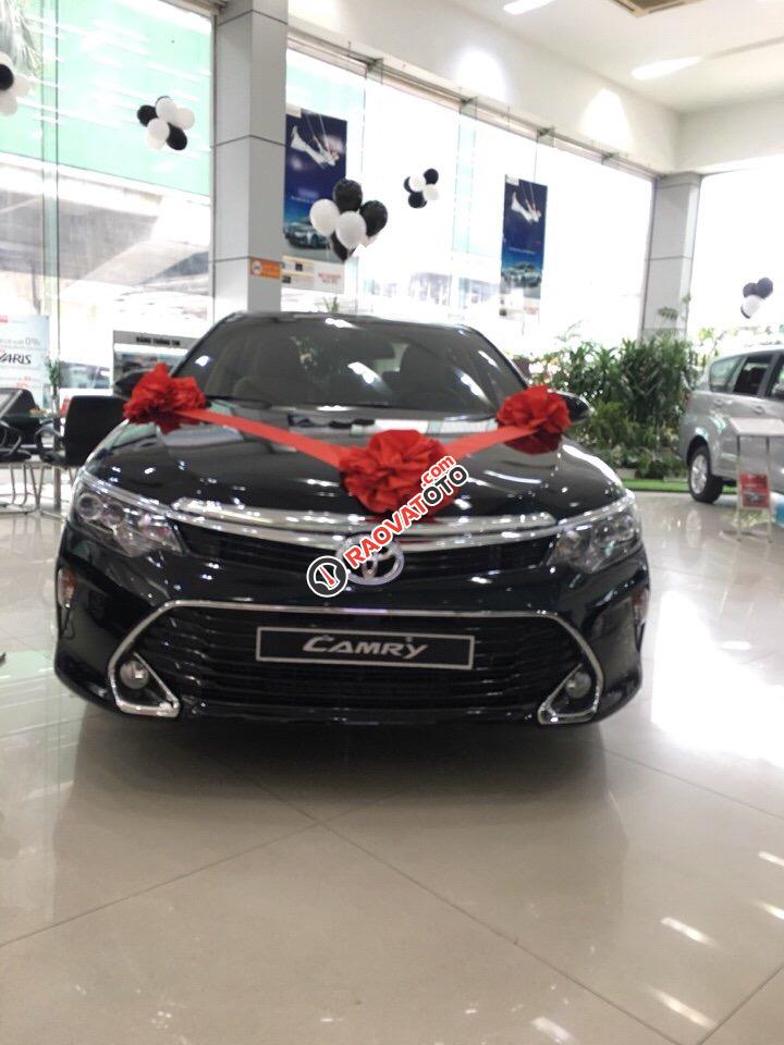 Bán xe Camry 2017 giá tốt-1