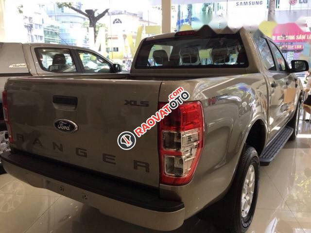 Cần bán Ford Ranger AT sản xuất 2017-3