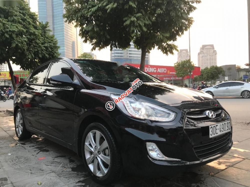 Bán Hyundai Accent Blue 1.4AT đời 2016, màu đen, xe nhập, giá cạnh tranh-2