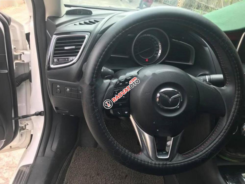 Bán Mazda 3 1.5L đời 2016, màu trắng, giá tốt-3