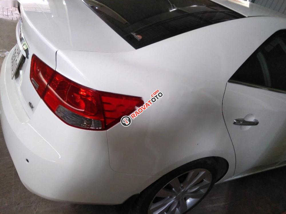 Bán xe Kia Forte SX 1.6 MT đời 2011, màu trắng, giá 390tr-4