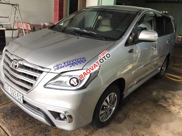 Bán Toyota Innova đời 2016, giá tốt-0