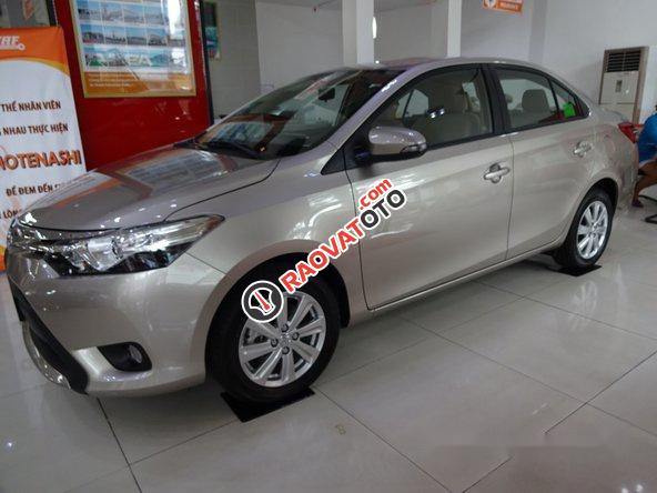 Bán xe Toyota Vios 1.5G AT 2017, màu bạc-1