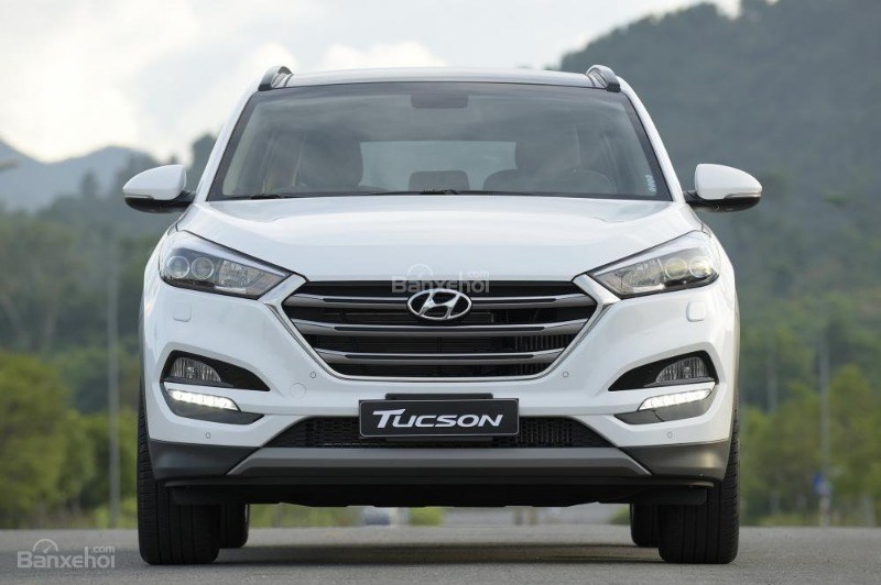 Cần bán xe Hyundai Tucson 2017, màu trắng, nhập khẩu nguyên chiếc-1