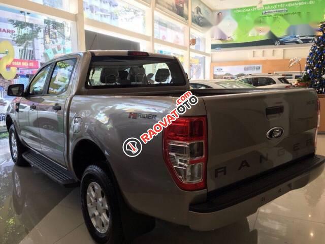 Cần bán Ford Ranger AT sản xuất 2017-0