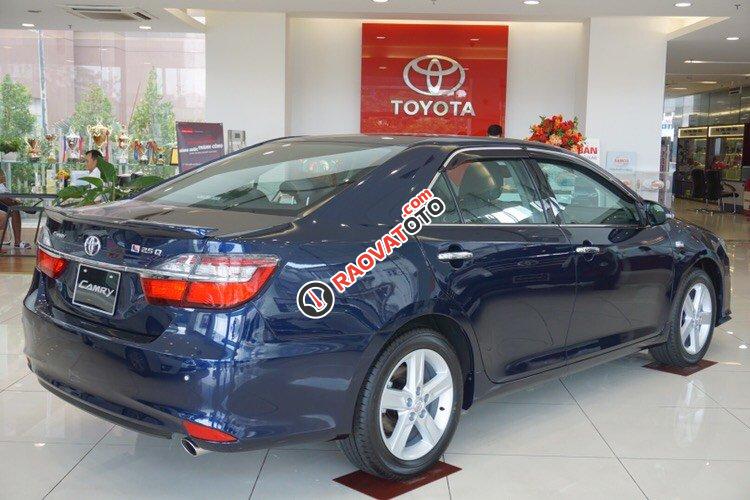 Bán ô tô Toyota Camry 2.5G đời 2017, màu xanh lam, giao ngay giá tốt nhất-2