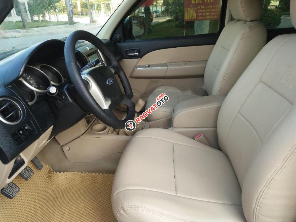 Bán xe Ford Everest năm 2009 chính chủ, giá chỉ 365 triệu-6