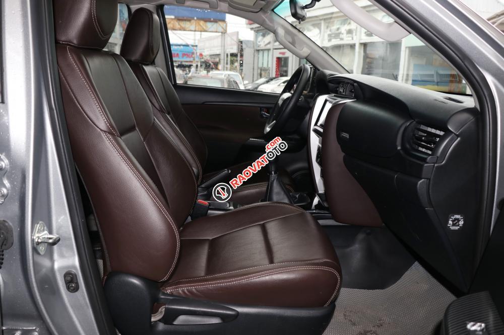 Bán xe Toyota Fortuner G 2.4MT, máy dầu, 2017, màu bạc, xe nhập Indonesia, đúng 22000km, rất đẹp-5