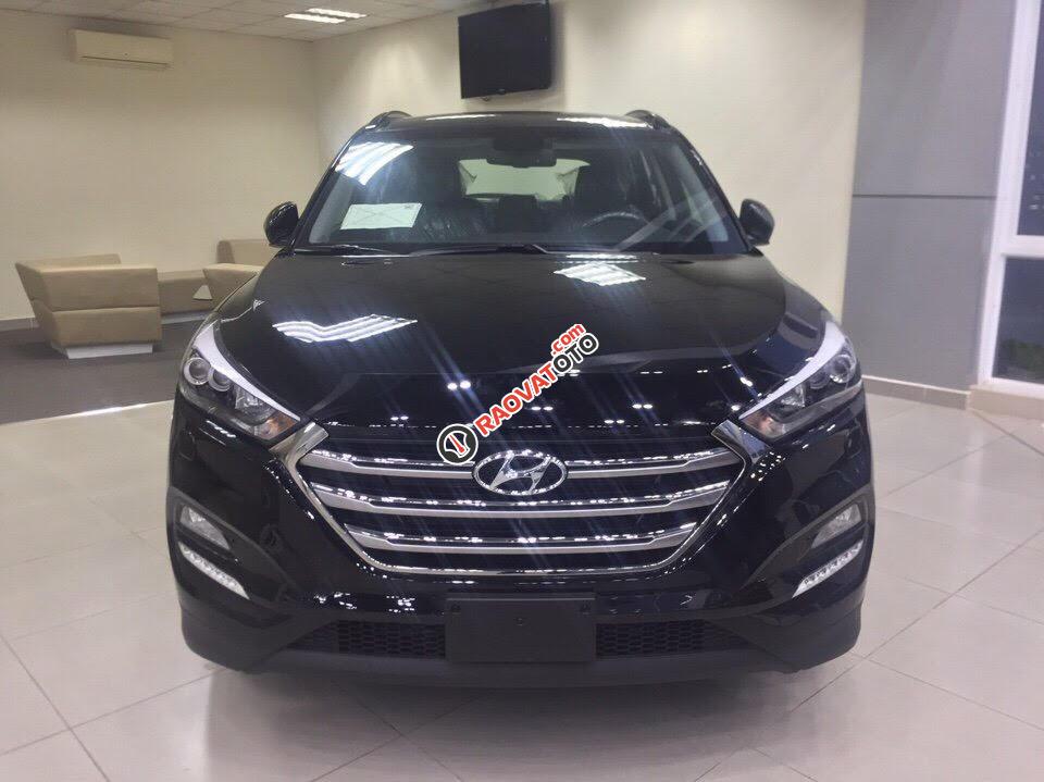 Bán Hyundai Tucson Limited 2.0 AT FWD đời 2017, màu đen-6