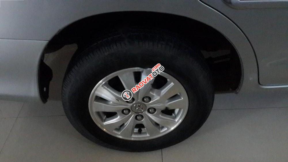 Bán Toyota Innova G đời 2009, màu bạc còn mới, 440 triệu-3