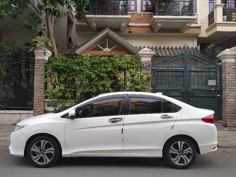 Xe Honda City đời 2016, màu trắng, nhập khẩu chính hãng, như mới-4