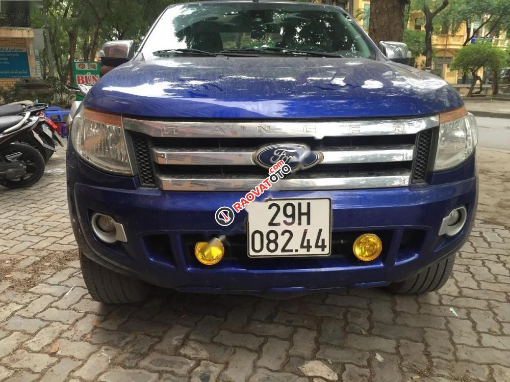 Cần bán gấp Ford Ranger XLT 2.2AT đời 2014, màu xanh lam, nhập khẩu chính chủ-7