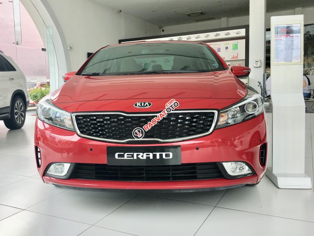 Kia Cerato 2.0 đời 2017, màu đỏ, giá 629tr giá tốt nhất năm vi vu đón tết-0