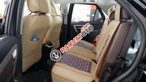 Bán xe Toyota Fortuner 2.7AT 2017 như mới-10