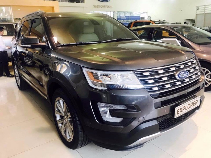 Cần bán xe Ford Explorer đời 2017, màu trắng, xe nhập-4