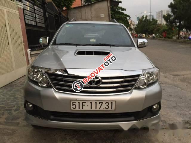 Cần bán gấp Toyota Fortuner G 2015, giá tốt-5