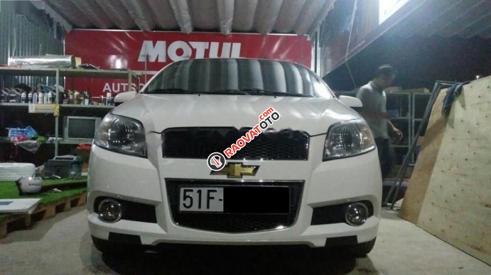 Cần bán gấp Chevrolet Aveo LT 1.5 MT đời 2016, màu trắng-1