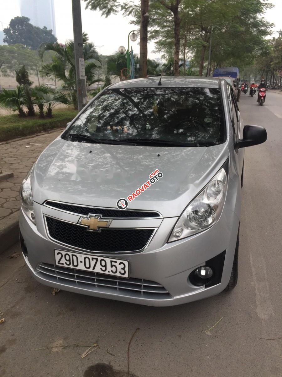 Bán Chevrolet Spark đời 2016, màu bạc, nhập khẩu nguyên chiếc chính chủ, giá chỉ 185 triệu-1