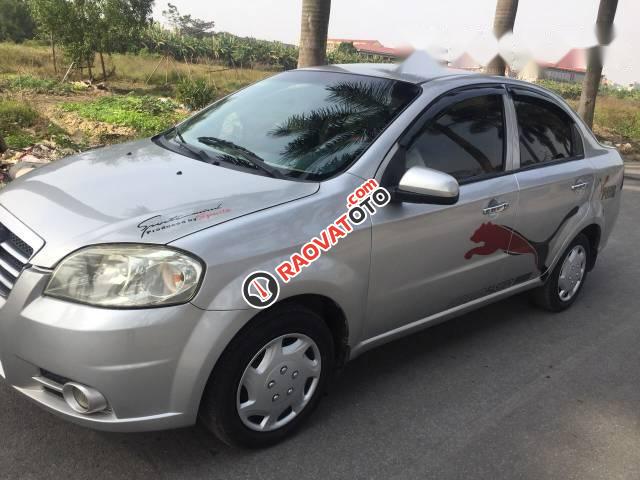 Cần bán gấp Daewoo Gentra AT đời 2009, giá 169tr-2