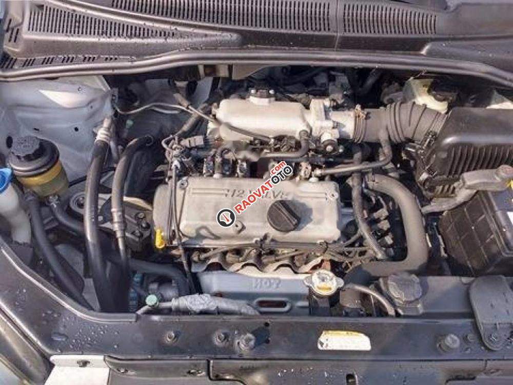 Cần bán gấp Hyundai Getz 1.1 MT 2010, màu bạc, xe nhập còn mới, giá chỉ 252 triệu-7