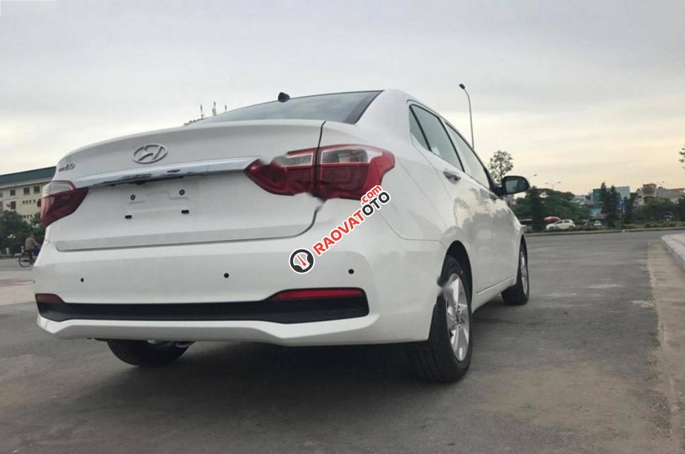 Cần bán Hyundai Grand i10 1.2 MT 2017, màu trắng-5