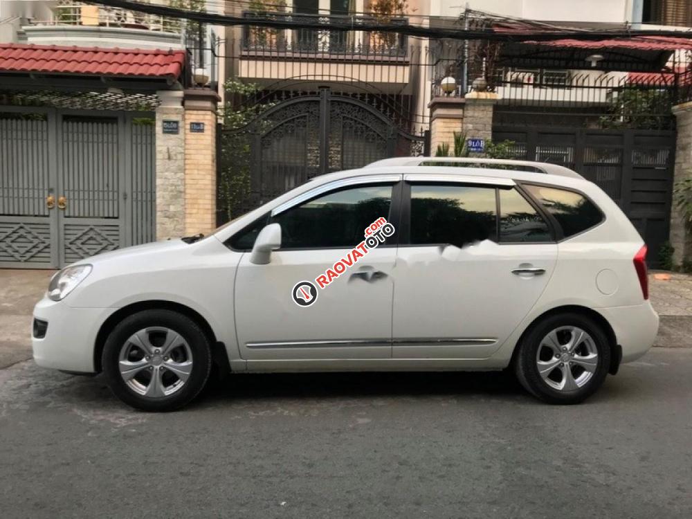 Bán Kia Carens 2015, màu trắng số sàn, giá chỉ 395 triệu-3
