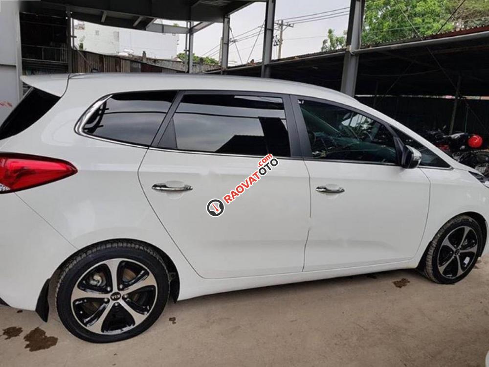 Bán Kia Rondo DAT 2016, màu trắng, giá 670tr-6