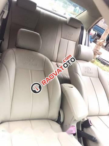 Chính chủ bán ô tô Toyota Vios 1.5MT đời 2011, màu bạc-0