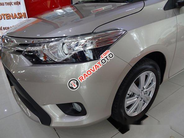 Bán xe Toyota Vios 1.5G AT 2017, màu bạc-3