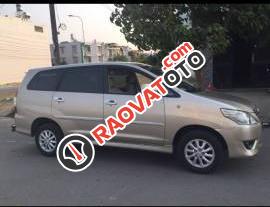 Bán gấp Toyota Innova đời 2014 xe gia đình-0