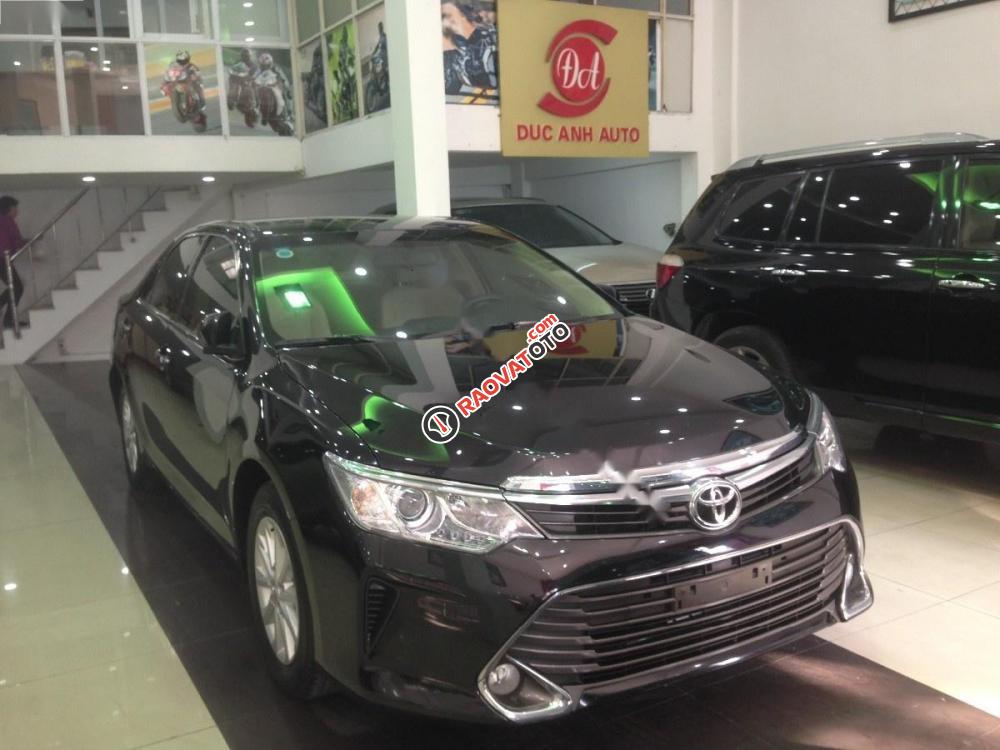 Cần bán gấp Toyota Camry 2.0E đời 2016, màu đen-1