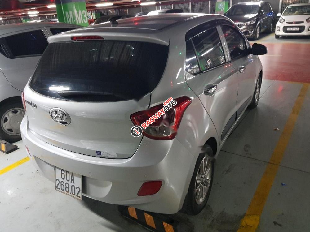 Cần bán gấp Hyundai Grand i10 1.0AT sản xuất 2016, màu bạc, nhập khẩu nguyên chiếc chính chủ-5