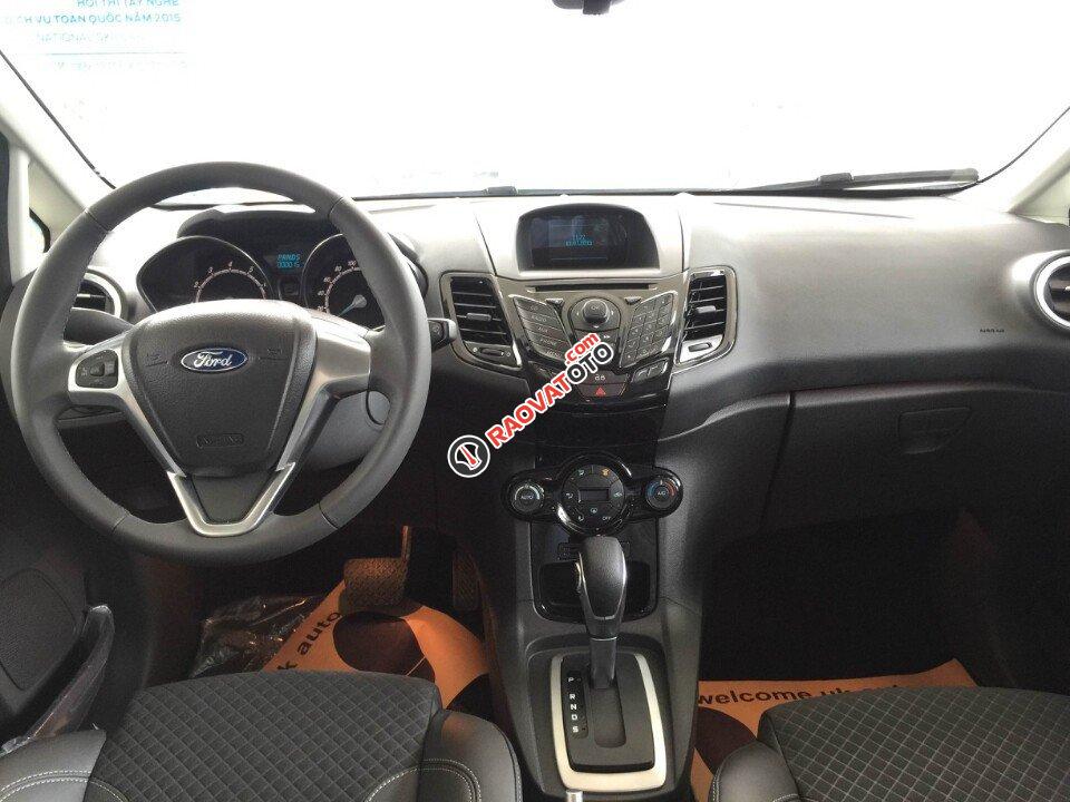 Bán xe Ford Fiesta 2017, màu trắng, 505 triệu-2