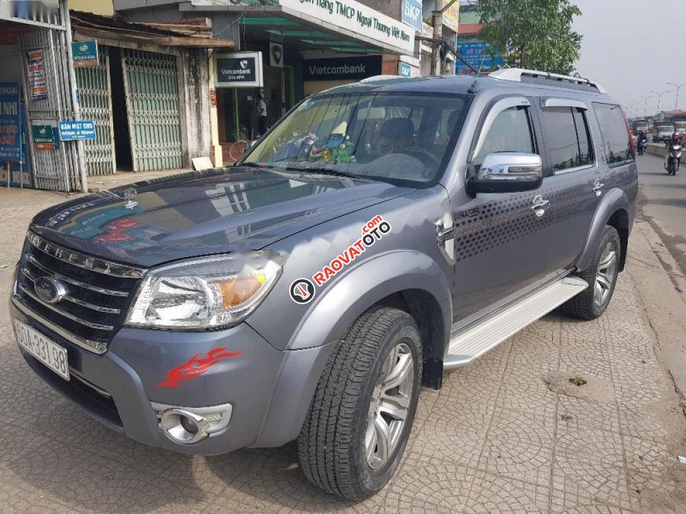 Bán xe Ford Everest AT 2010 xe gia đình-3