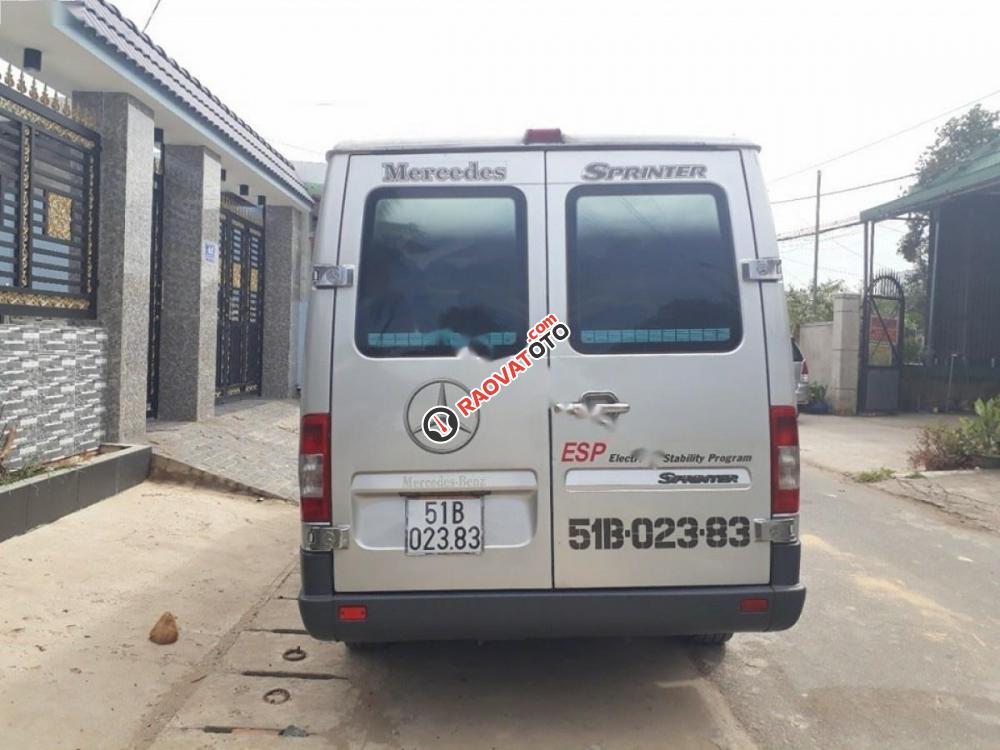 Cần bán xe Mercedes Sprinter 311 CDI 2.2L đời 2004, màu bạc còn mới, giá tốt-4