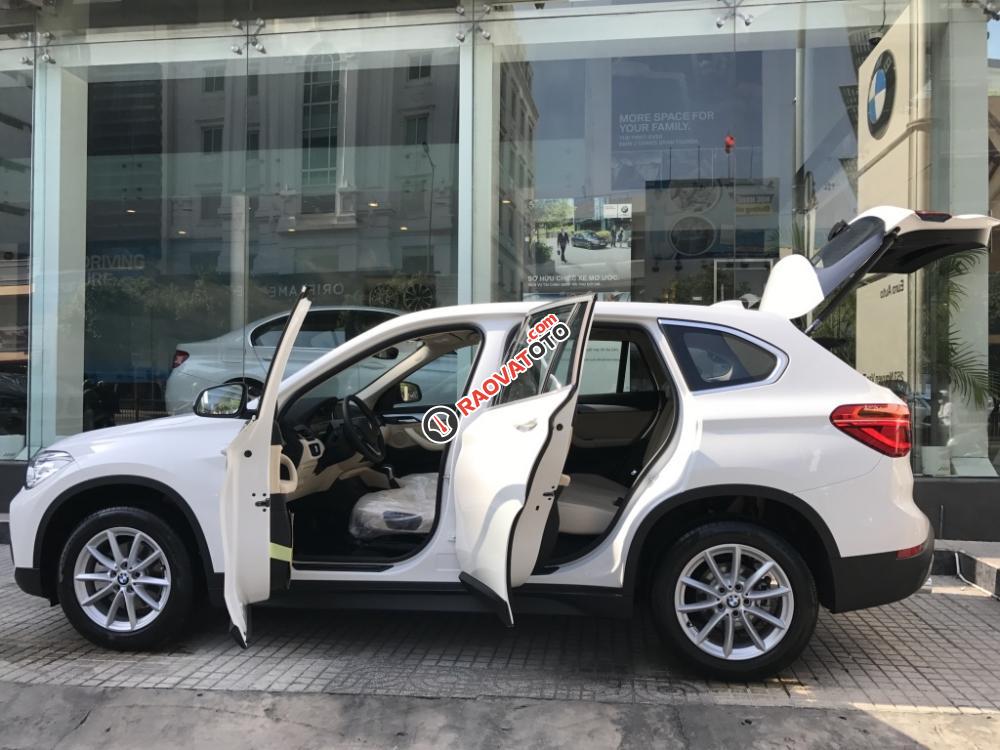 Bán BMW X1 nhập khẩu 2017 mới, giá bán xe BMW X1 2017 mới, giá rẻ nhất-11