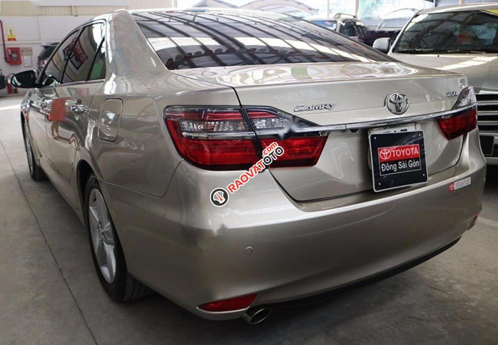 Bán Toyota Camry 2.5Q đời 2015, màu nâu-0