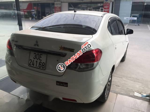 Cần bán gấp Mitsubishi Attrage đời 2016, màu trắng chính chủ, 415tr-1