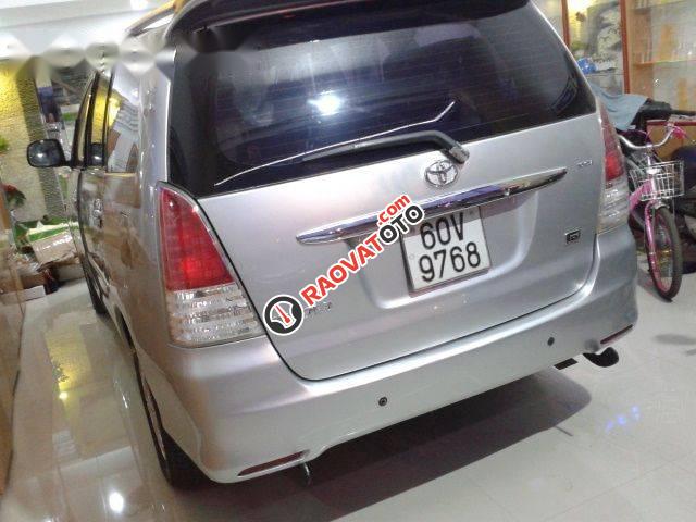 Bán xe Toyota Innova G đời 2009, màu bạc số sàn-1