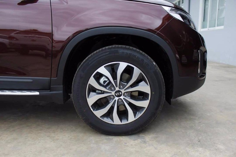 Bán xe Sorento gầm cao giá mềm, vui lòng gọi ngay nhận ưu đãi-4