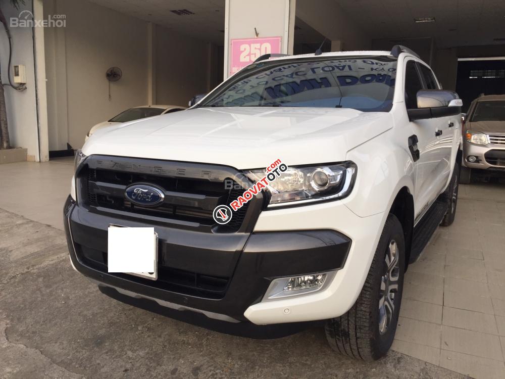 Bán Ford Ranger Wildtrak 3.2L sản xuất 2017, màu trắng xe nhập, giá 960 triệu+ nắp thùng Thái Lan - giao ngay tại nhà-0