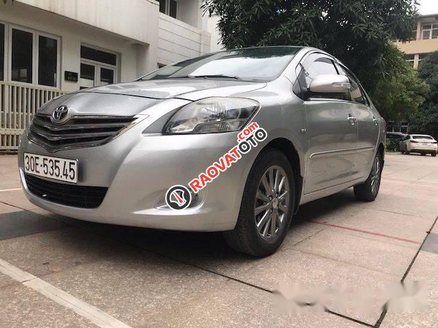 Bán xe Toyota Vios 1.5E 2013, màu bạc số sàn, 388tr-5