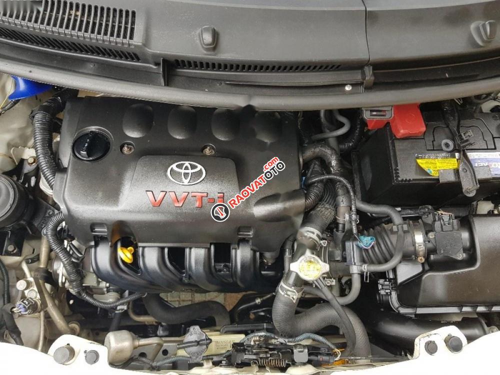 Bán xe Toyota Yaris 1.5AT đời 2012, màu trắng, nhập khẩu nguyên chiếc xe gia đình-9