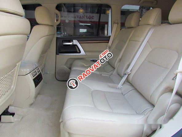 Bán Toyota Land Cruiser VX đời 2016, màu đen, nhập khẩu nguyên chiếc-6