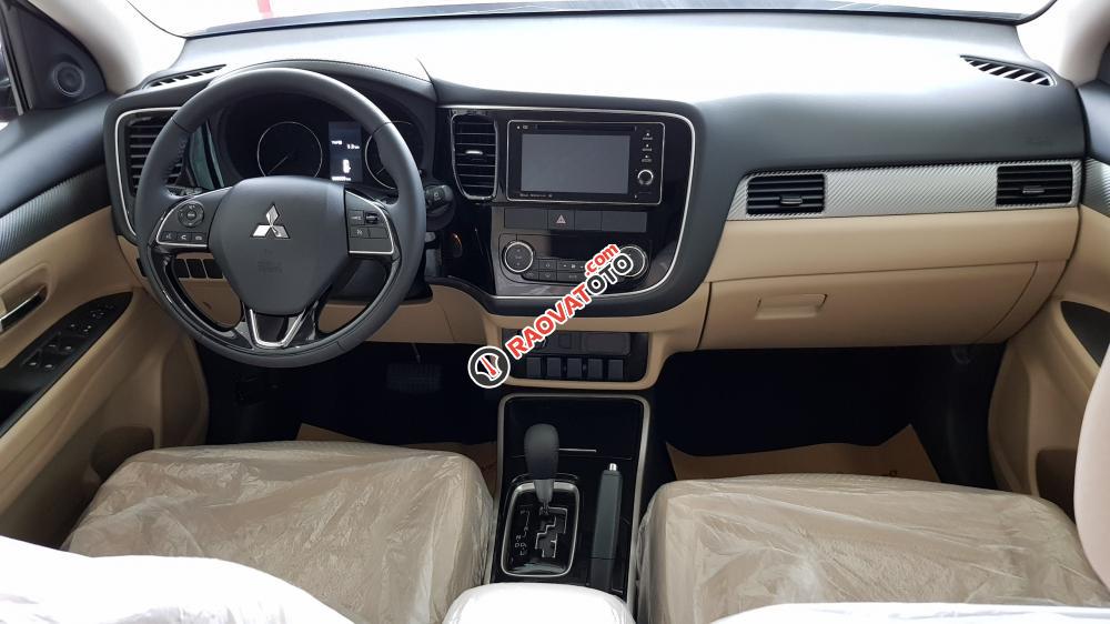 "Hot nhất" Xe Outlander STD 7 chỗ, bán Outlander 2018, giá xe Outlander New tốt nhất 0982455567-3