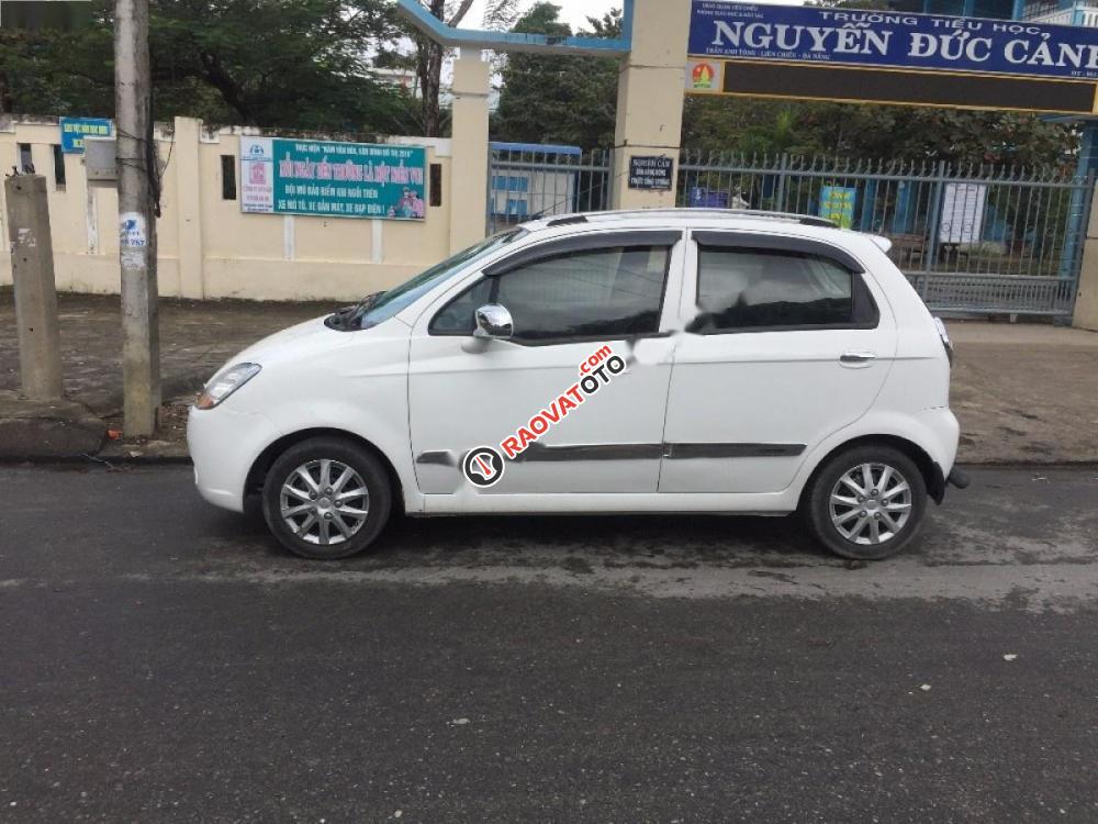 Cần bán Chevrolet Spark sản xuất 2009, màu trắng số sàn-2