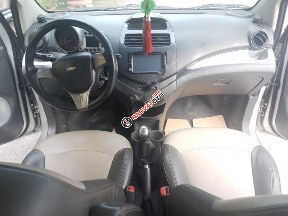 Bán Chevrolet Spark LT 1.2 MT đời 2011, màu bạc, xe gia đình, 195 triệu-4